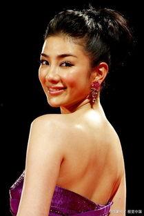 娱乐圈一线吃瓜女,娱乐圈一线“吃瓜”女生的幕后故事  第2张